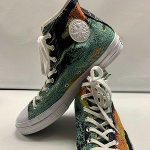 Men's  High Top Converse  Men: Size 13 Women: 15